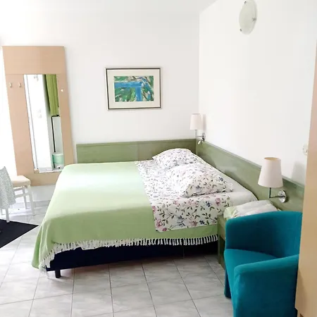 Lidija * Makarska